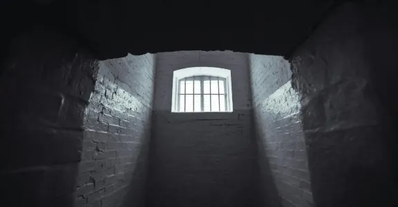 Will First-Time Drug Dealers Go to Jail in the UK